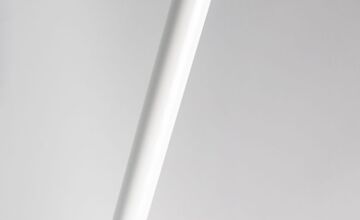 Ansicht auf den weißen Stock mit edlem Griff.